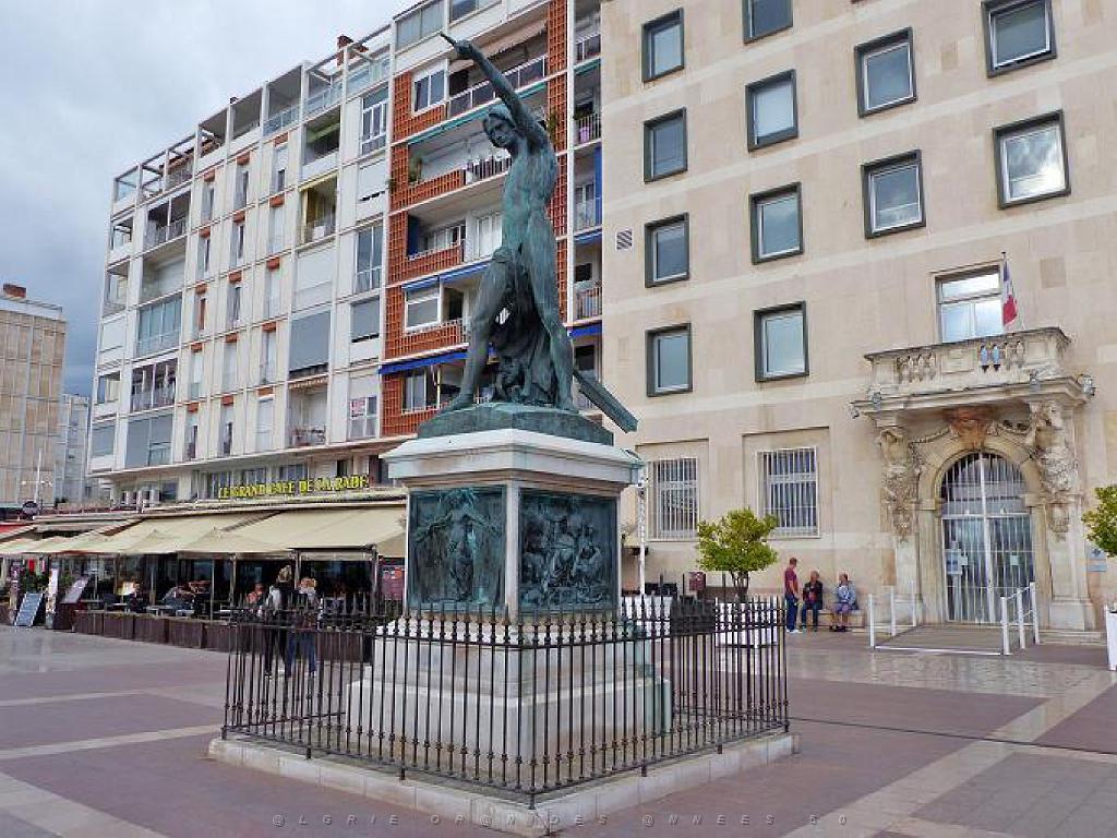 184 TOULON LA VILLE (22).jpg